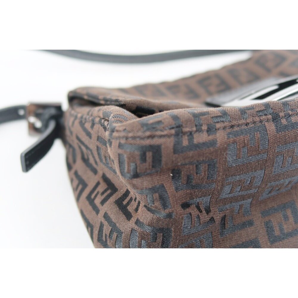 FENDI Mamma Bucket Zucchino Shoulder Bag - Picture 4 of 9